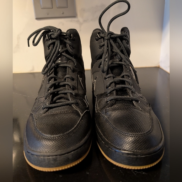 Nike Men's Son of Force Mid Winter Sneakers Size 9 MSRP 94.95 - Picture 4 of 10